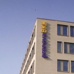 Leuchtschriftzug mit LED-Beleuchtung